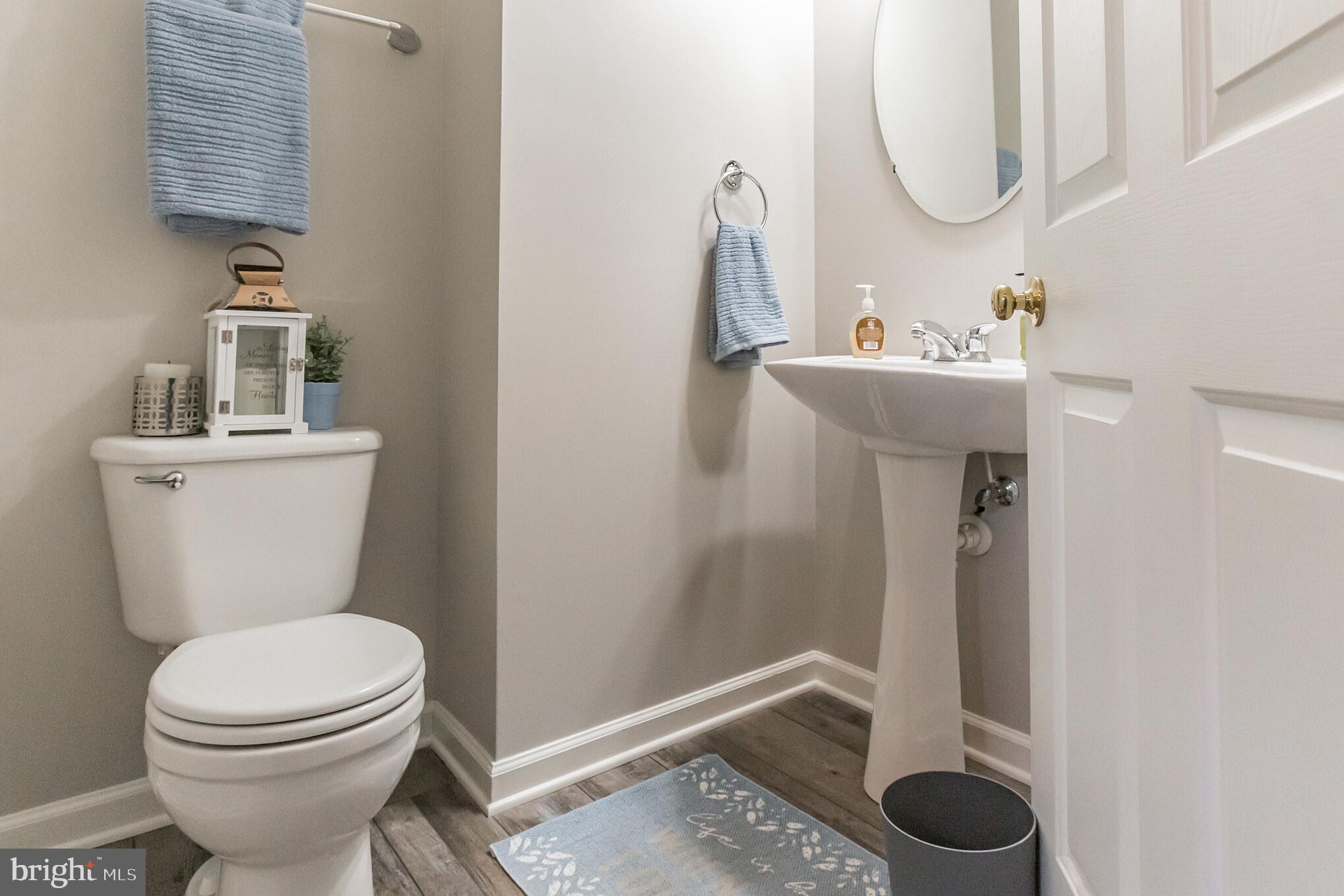 RISING HILLS - Residential