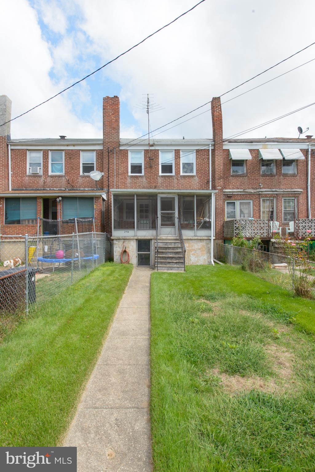 DUNDALK - Residential Lease