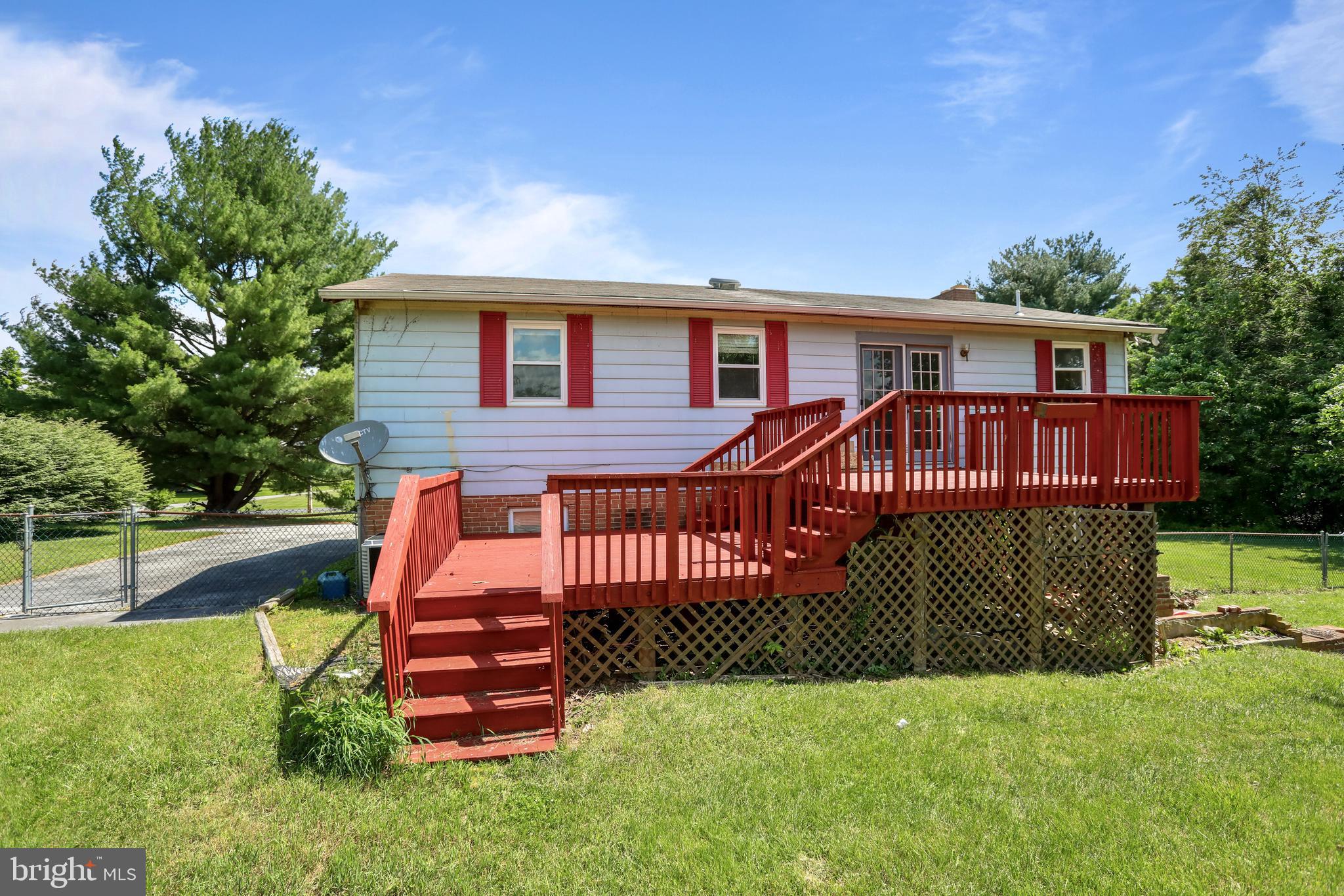 TUSCAWILLA HILLS - Residential