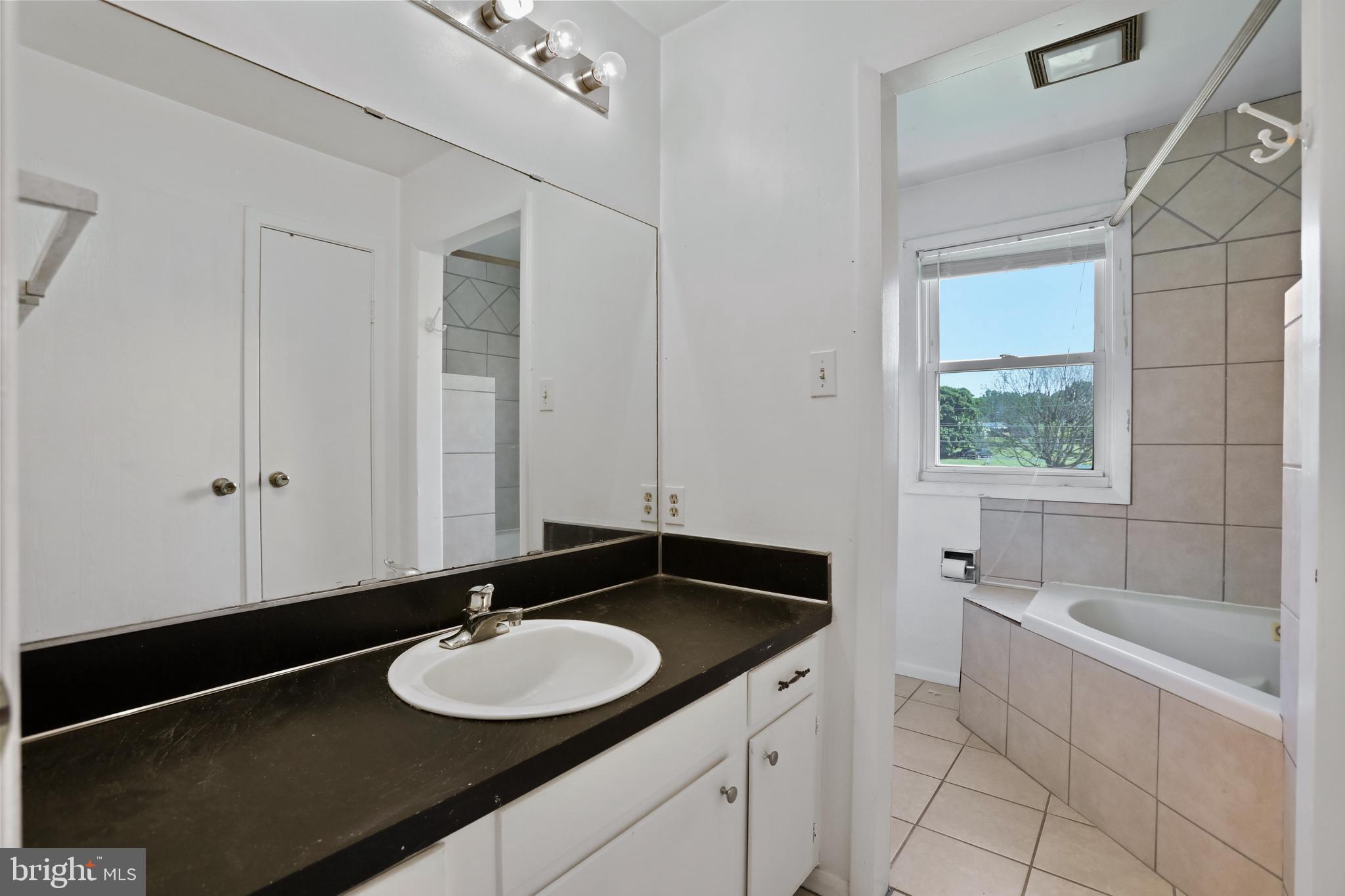 TUSCAWILLA HILLS - Residential