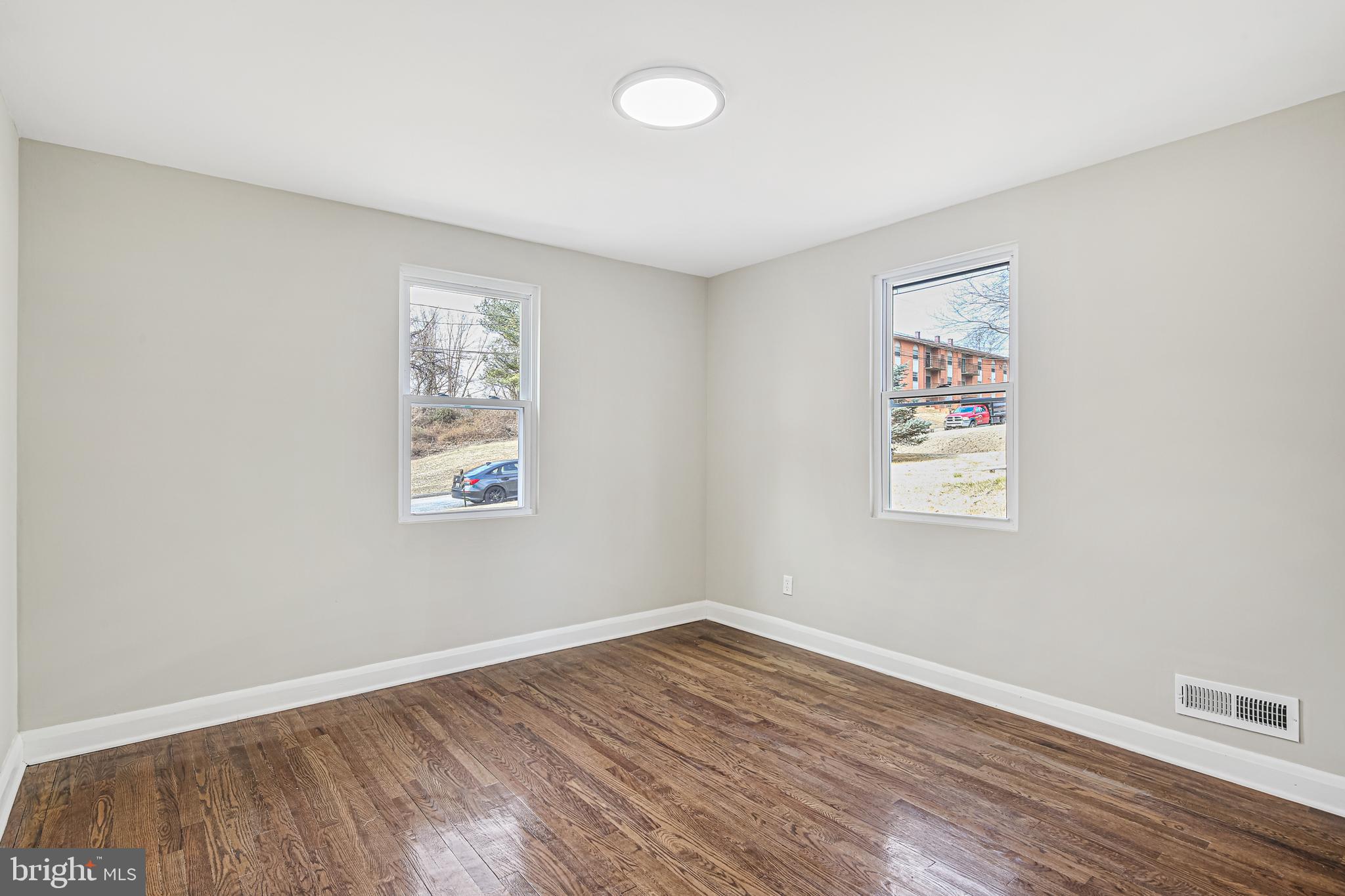 CUB HILL/CARNEY - Residential