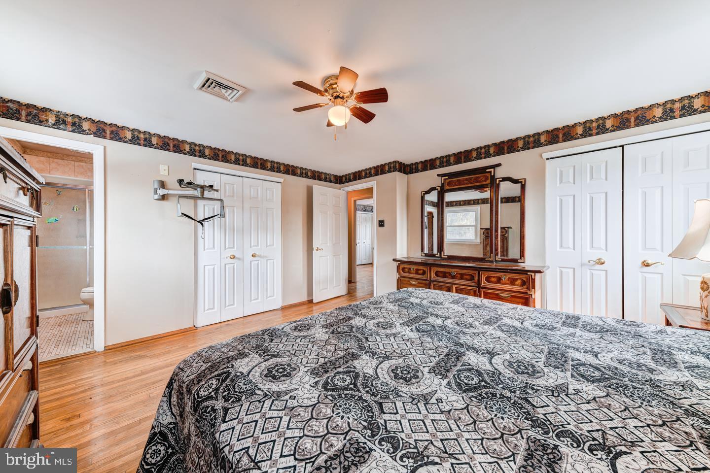 HILLWOOD TERR - Residential