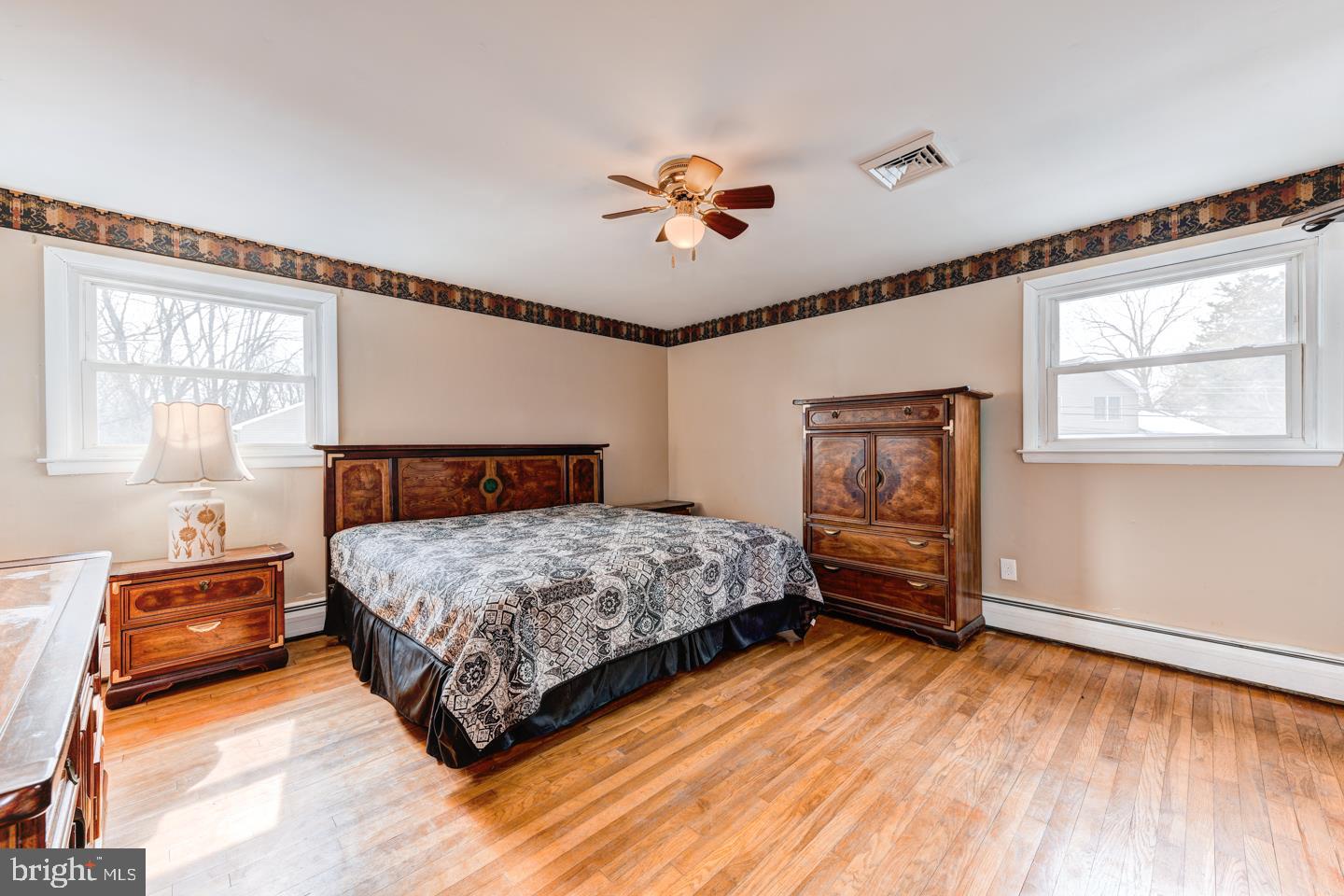 HILLWOOD TERR - Residential