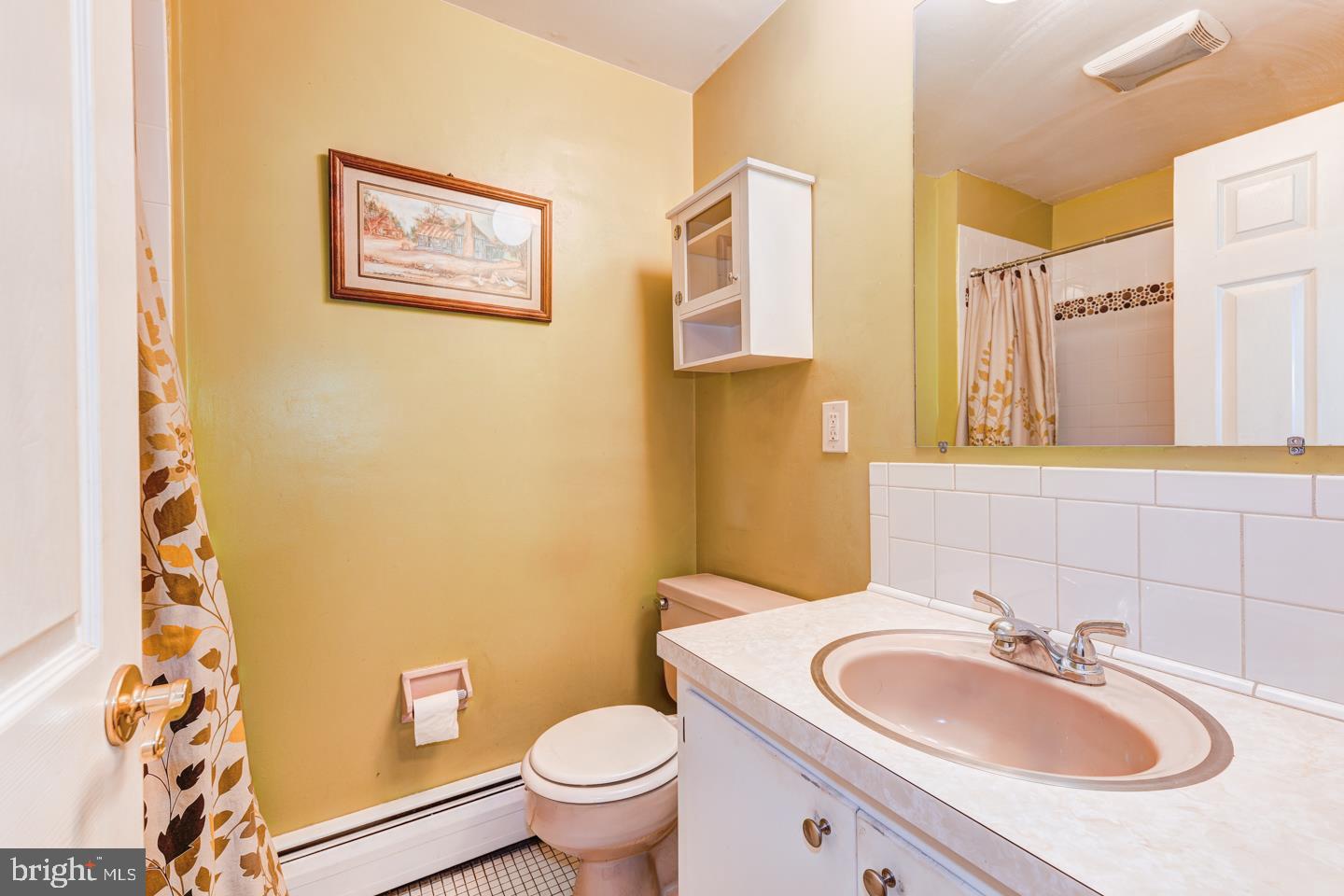 HILLWOOD TERR - Residential