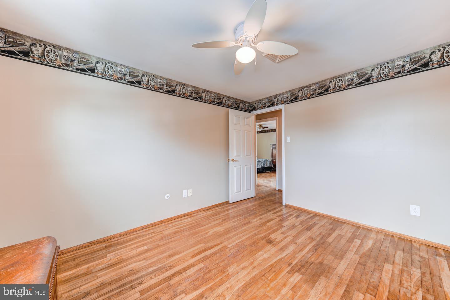 HILLWOOD TERR - Residential