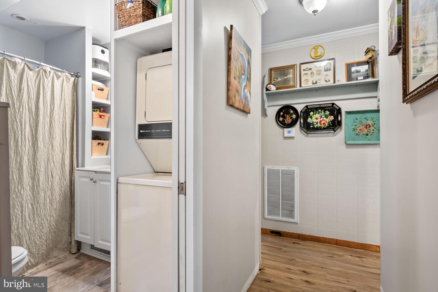 CHESTER HARBOR - Residential