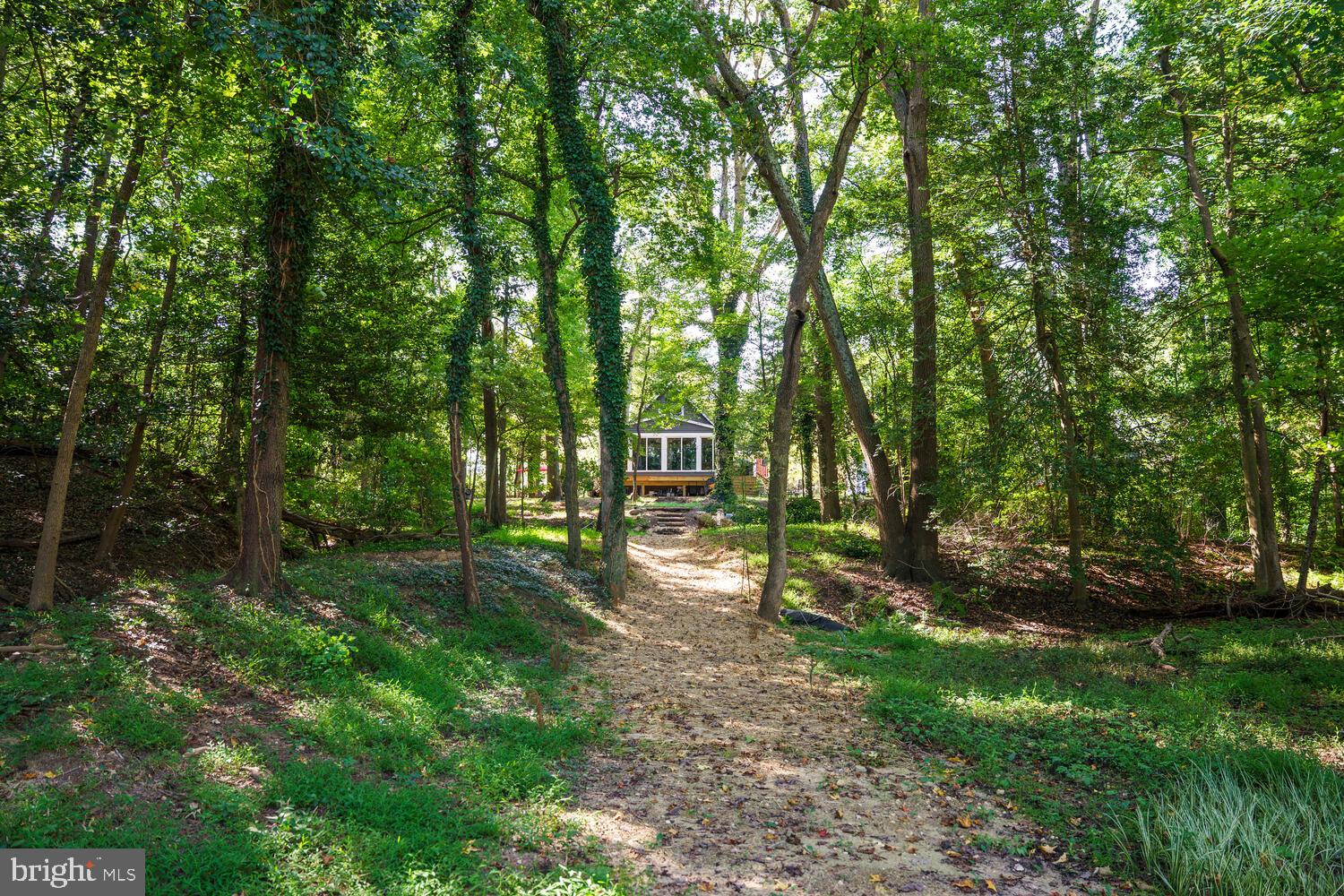 CHESTER HARBOR - Residential