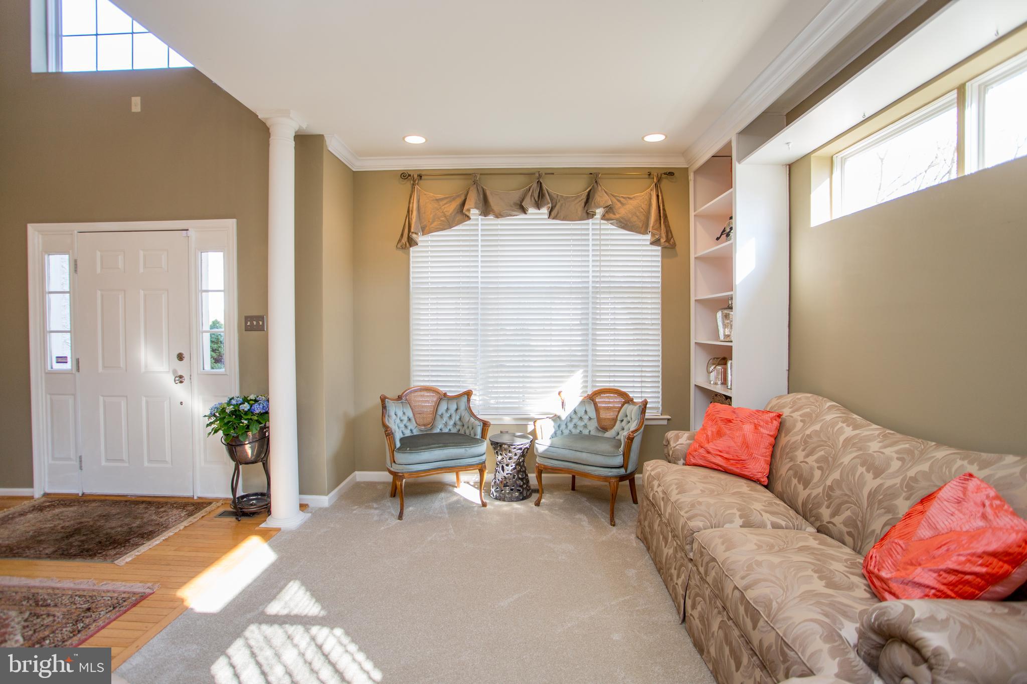 RIVERWOODS - Residential