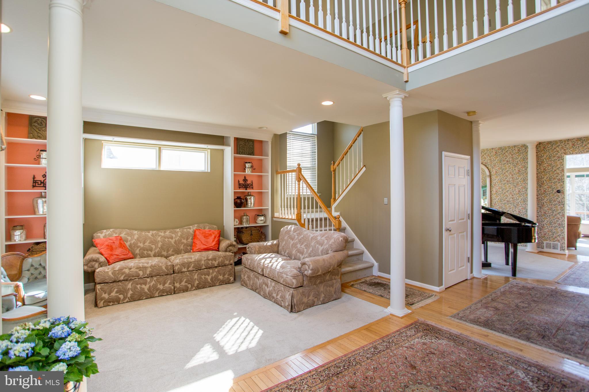 RIVERWOODS - Residential