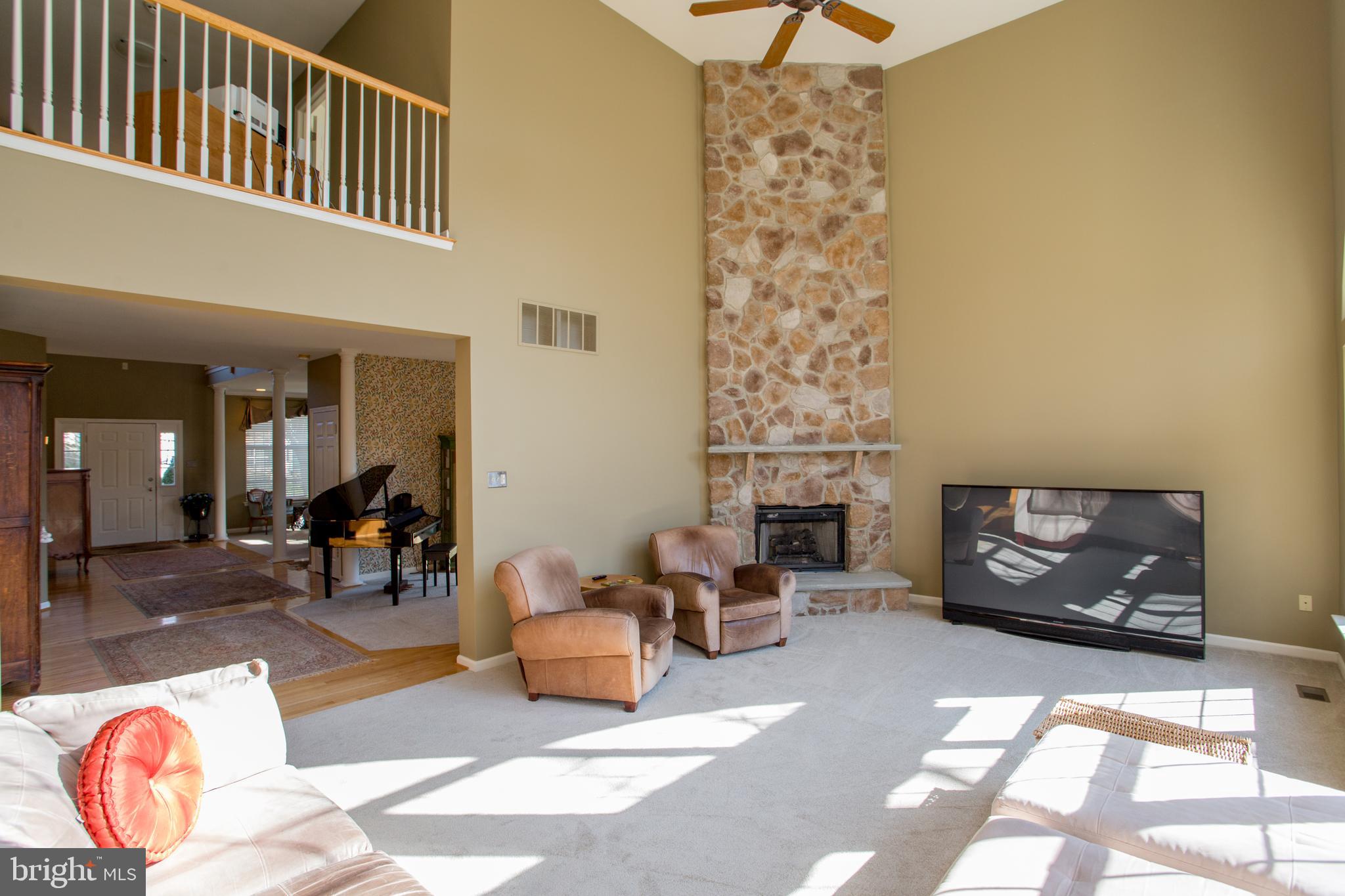 RIVERWOODS - Residential