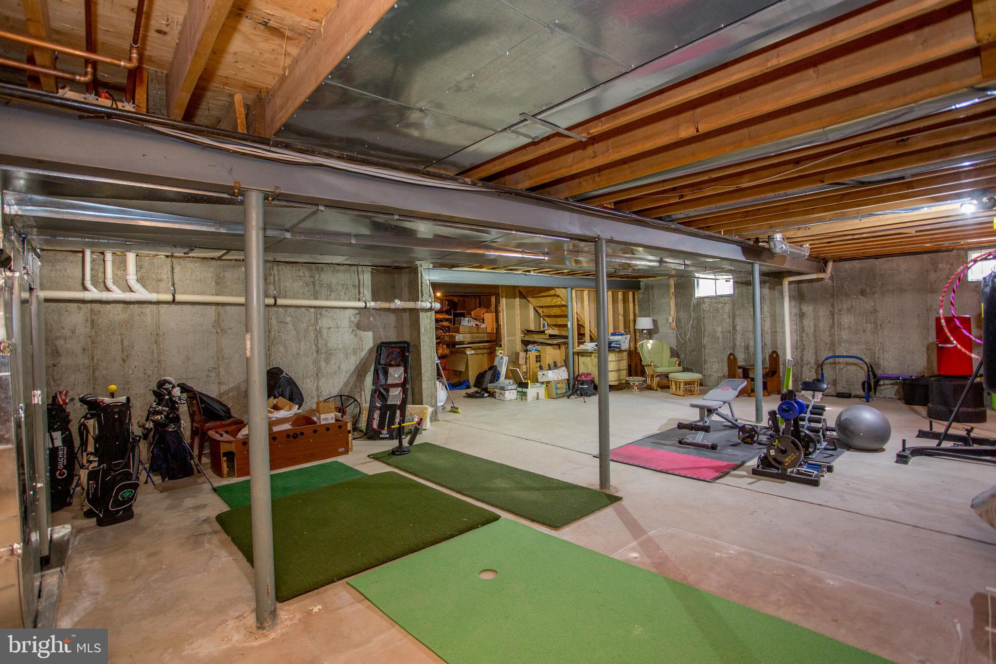 RIVERWOODS - Residential