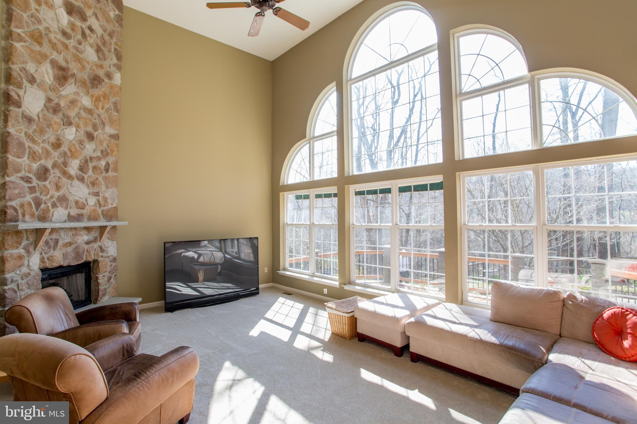 RIVERWOODS - Residential