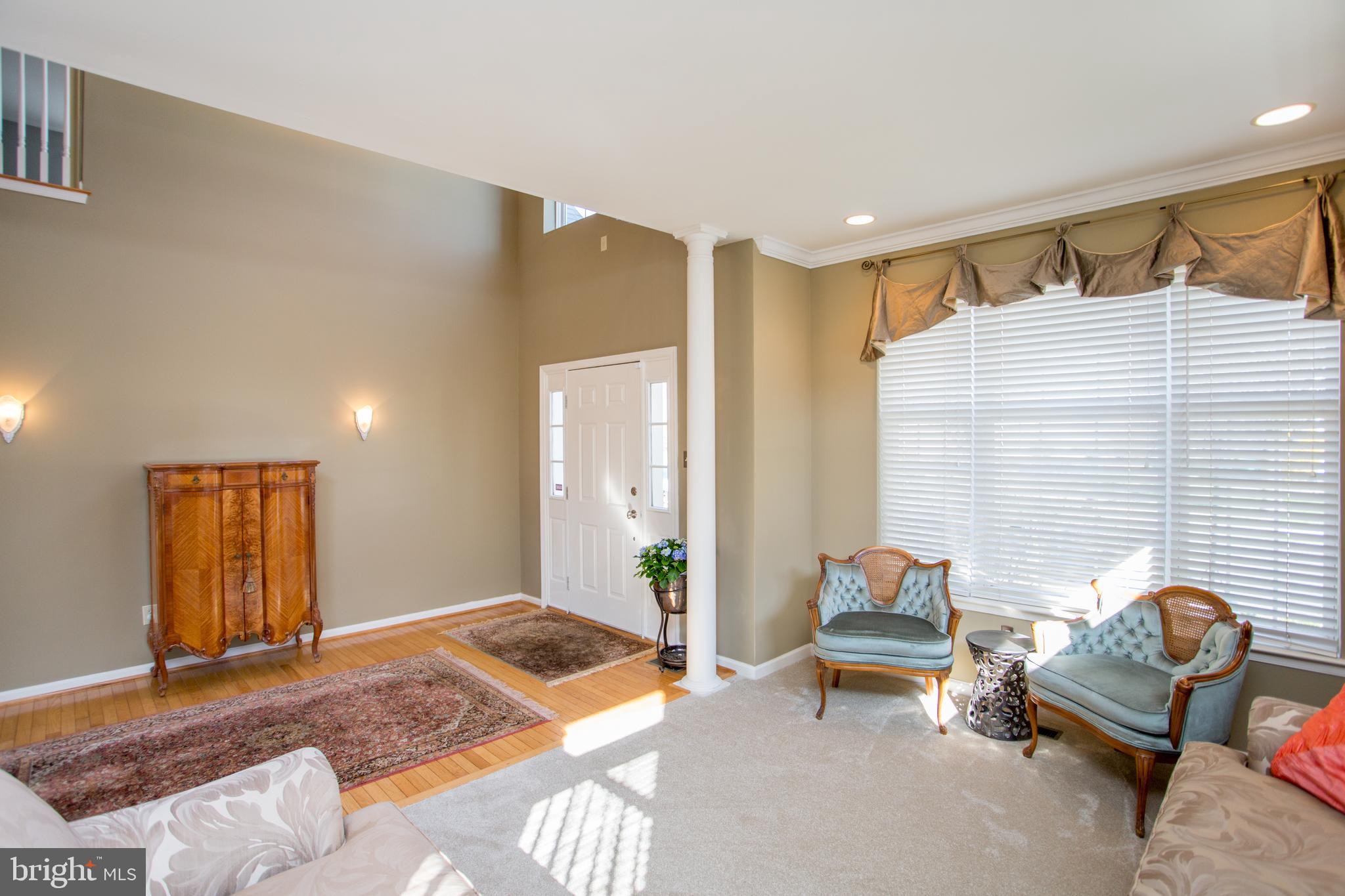 RIVERWOODS - Residential