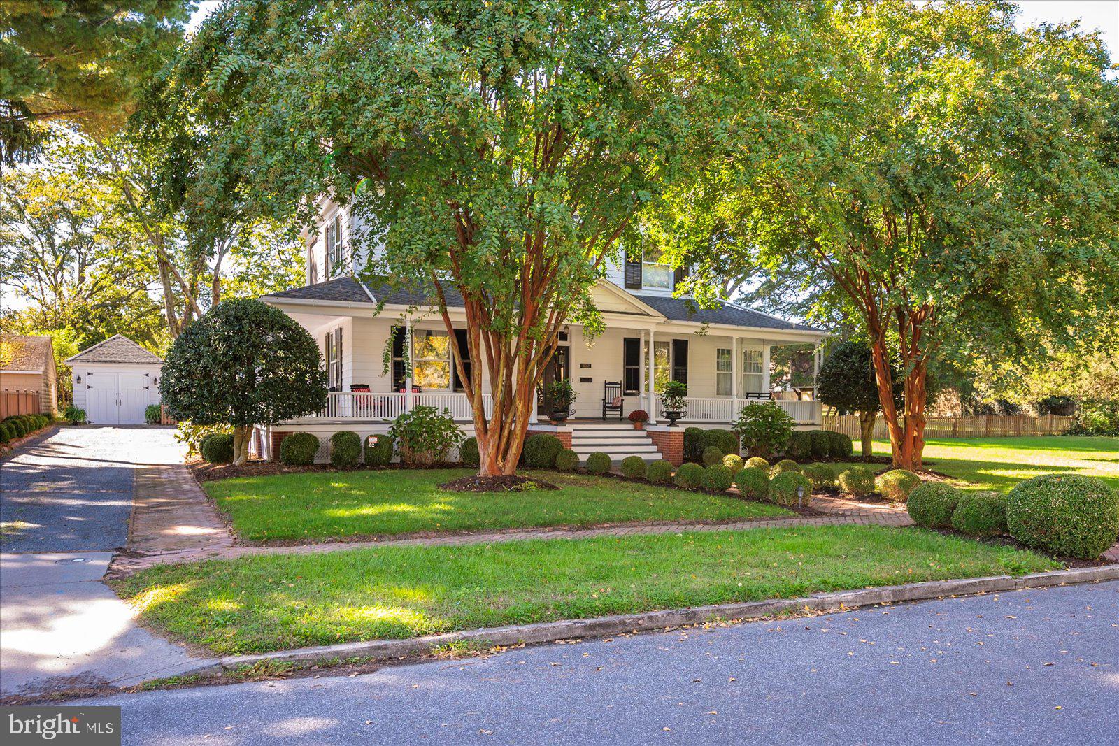 302 MIDDLE BOULEVARD