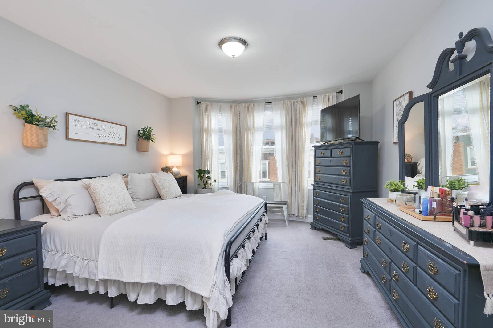 GREEKTOWN - Residential