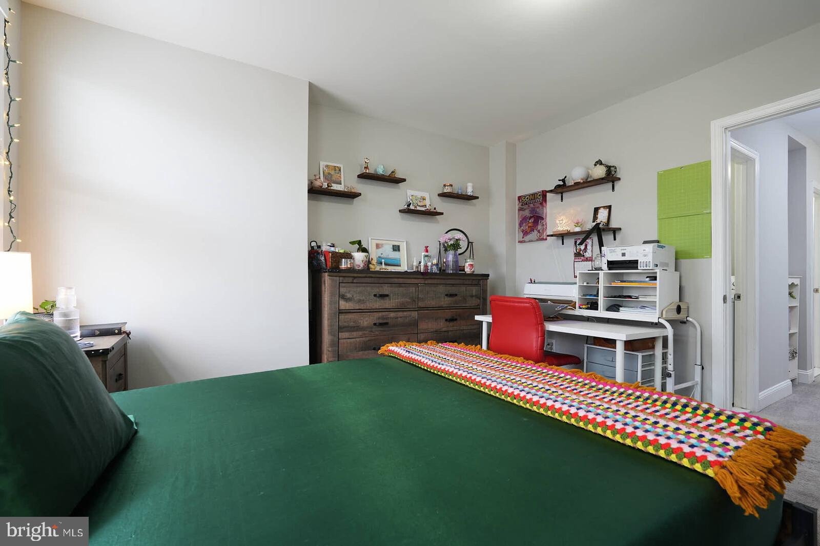 GREEKTOWN - Residential