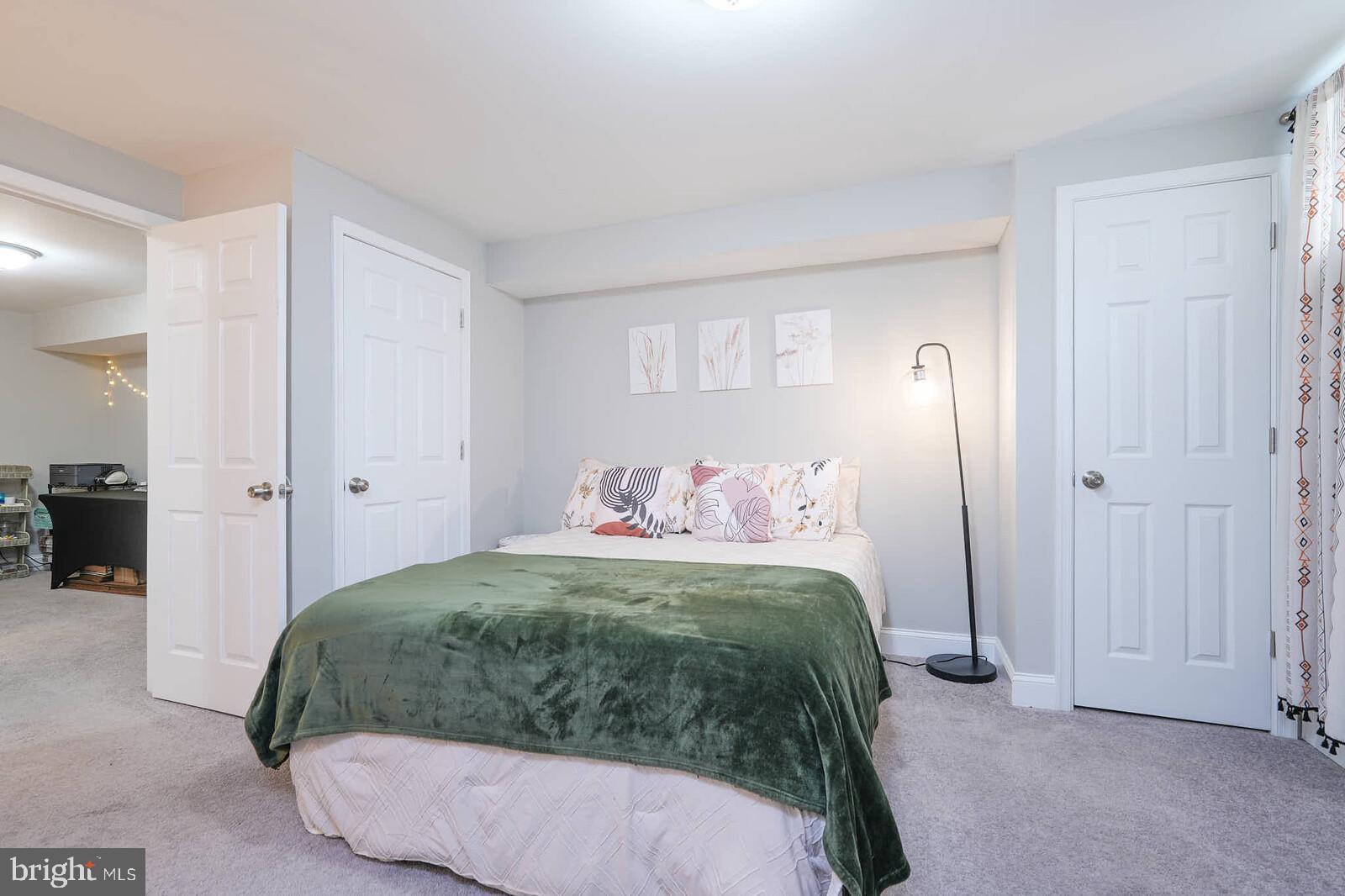 GREEKTOWN - Residential