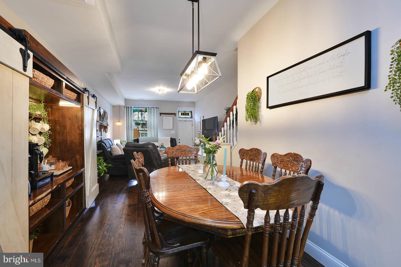 GREEKTOWN - Residential