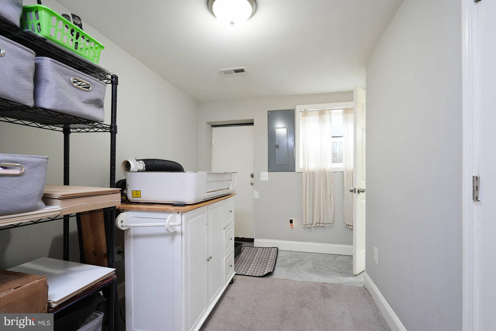 GREEKTOWN - Residential