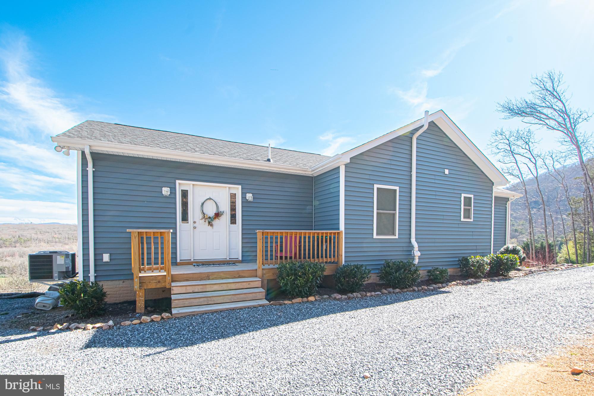 PASSAGE CREEK MEADOWS - Residential Lease