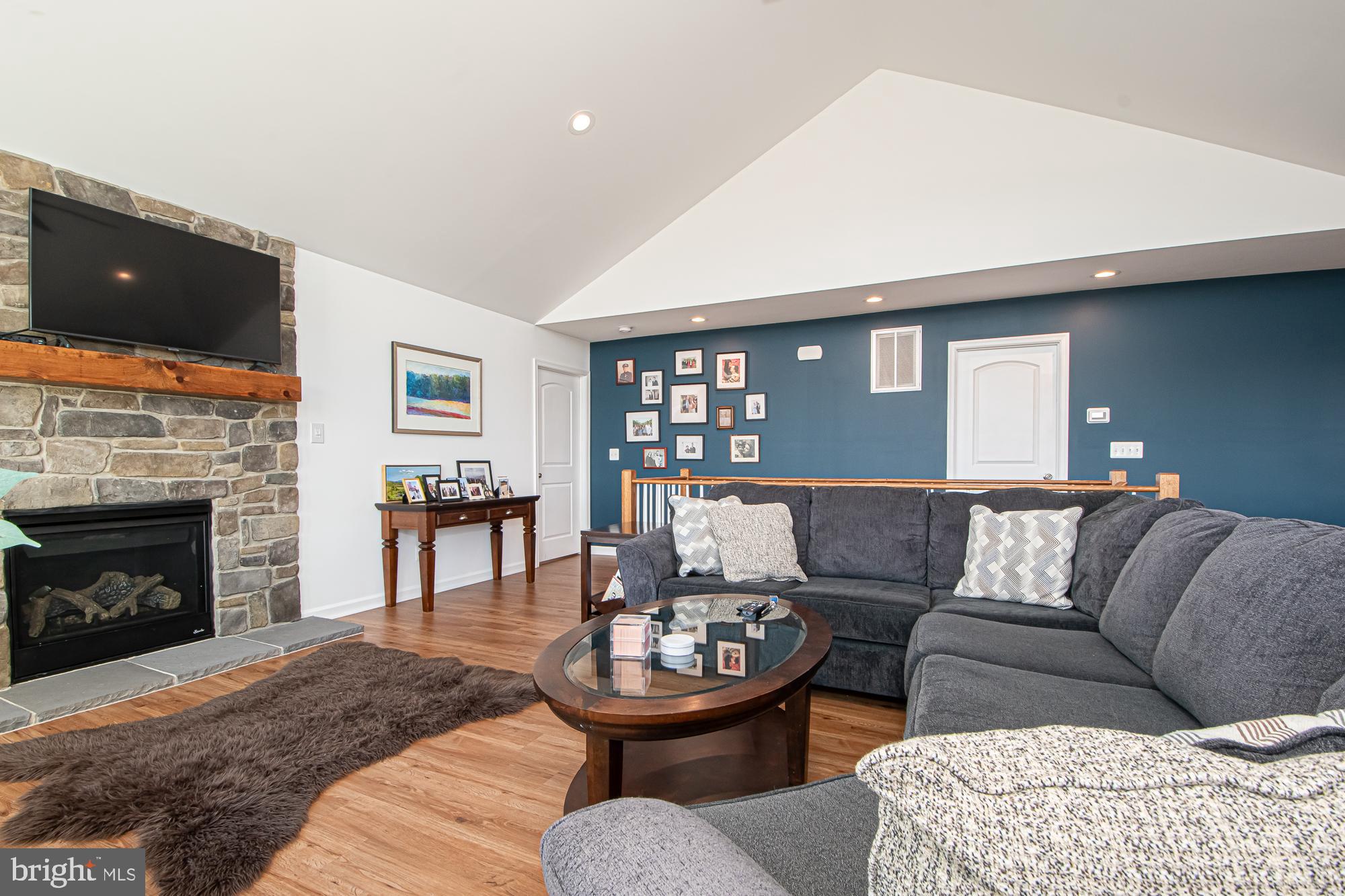 PASSAGE CREEK MEADOWS - Residential Lease