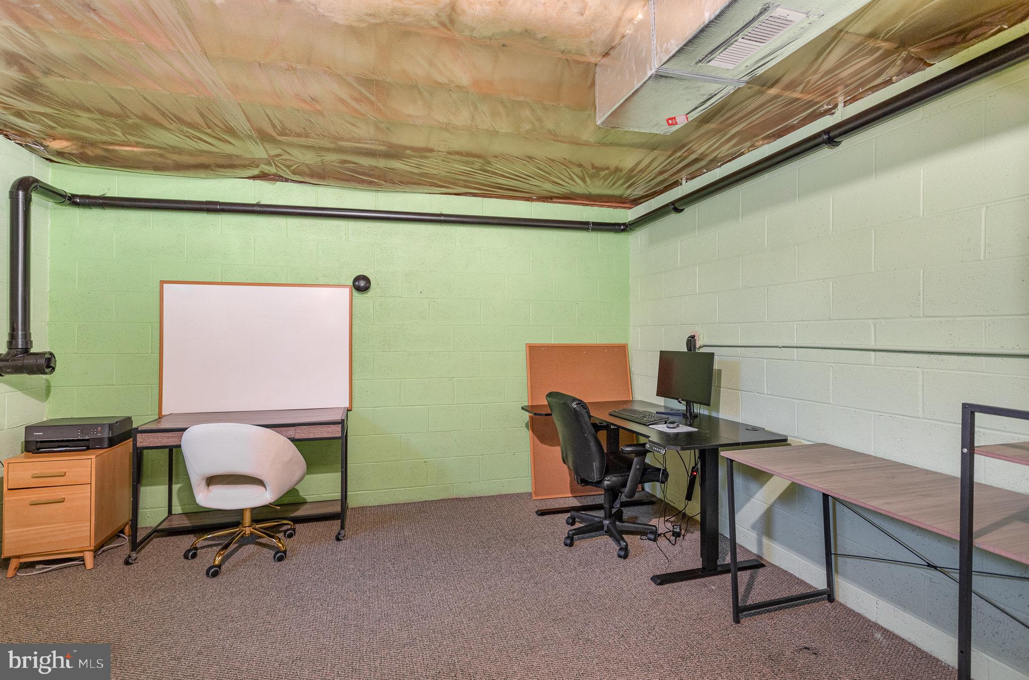 MALLARD PONDS - Residential