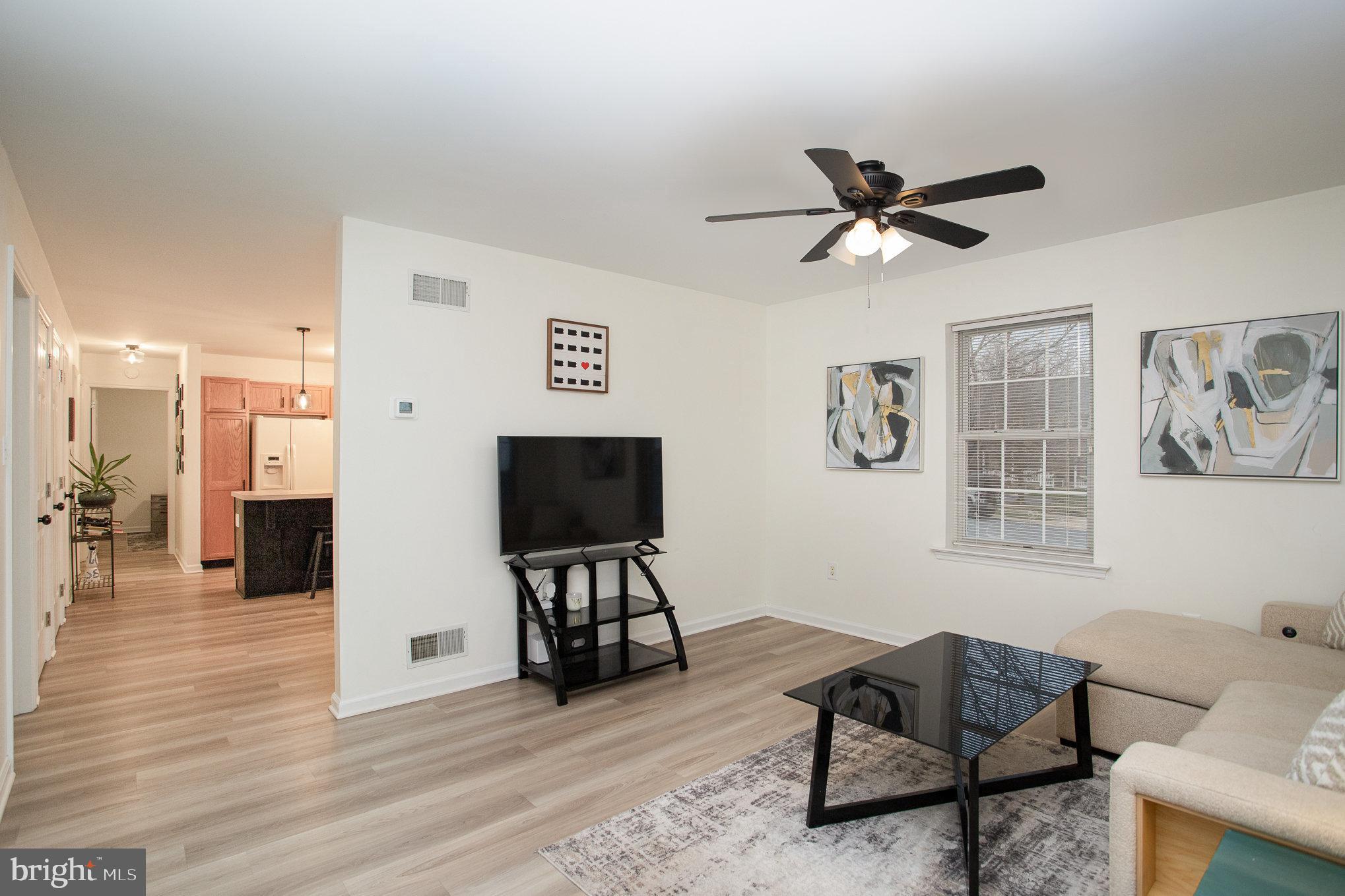 MALLARD PONDS - Residential