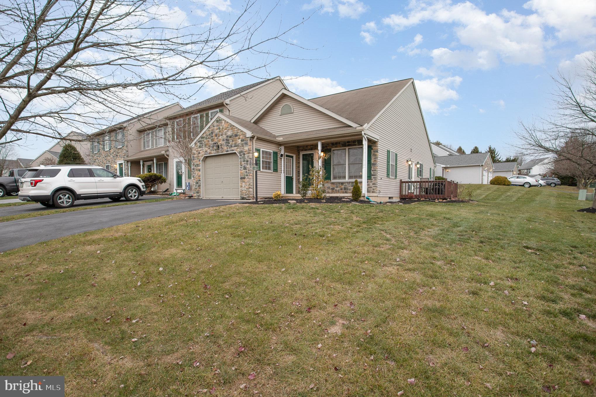 MALLARD PONDS - Residential