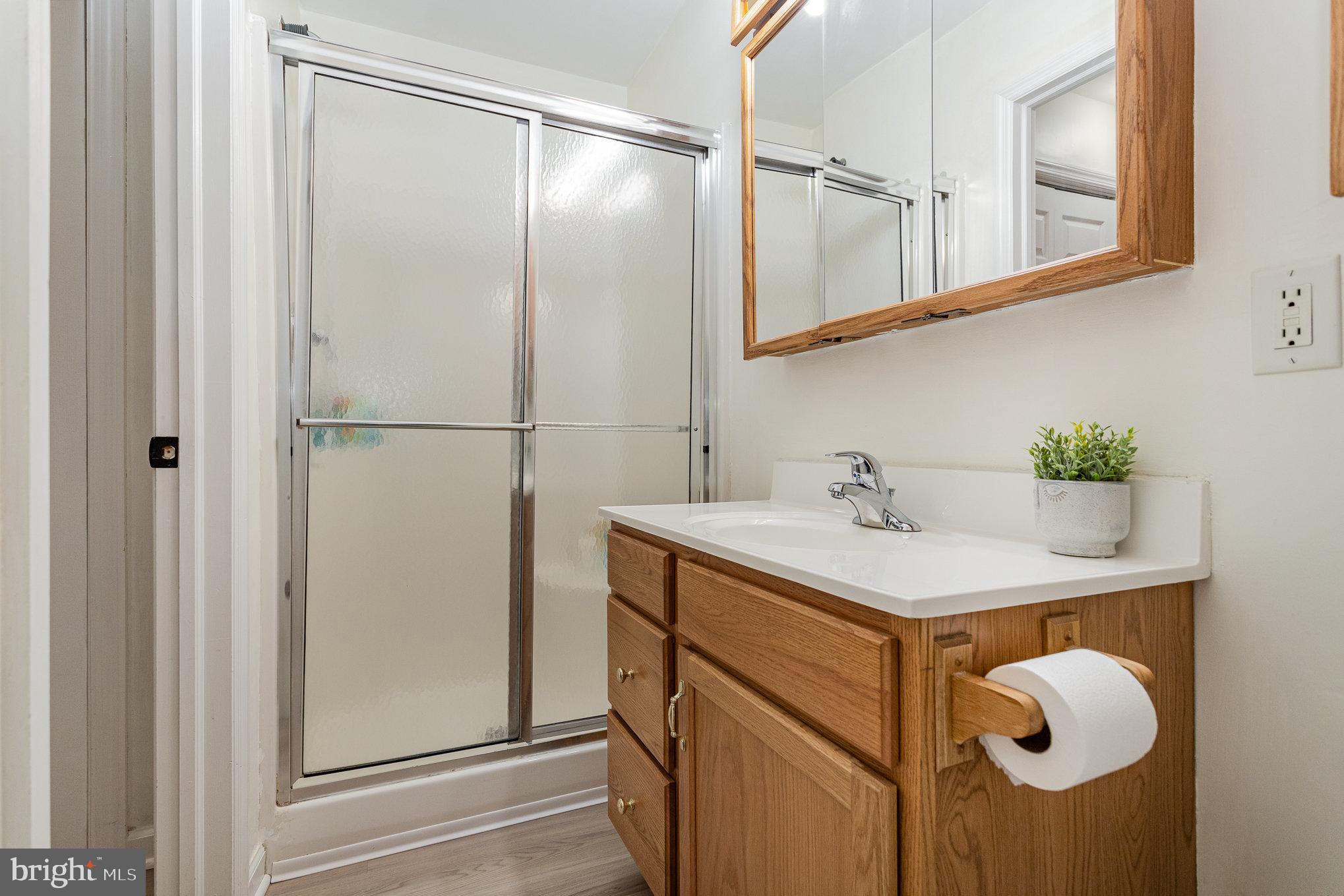 MALLARD PONDS - Residential