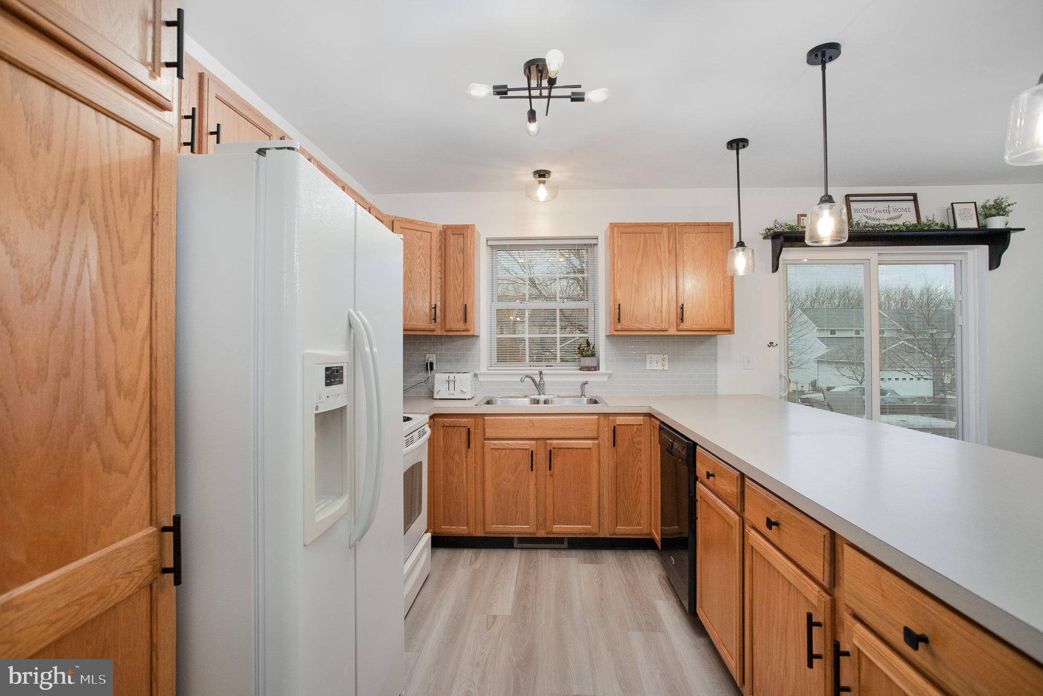 MALLARD PONDS - Residential