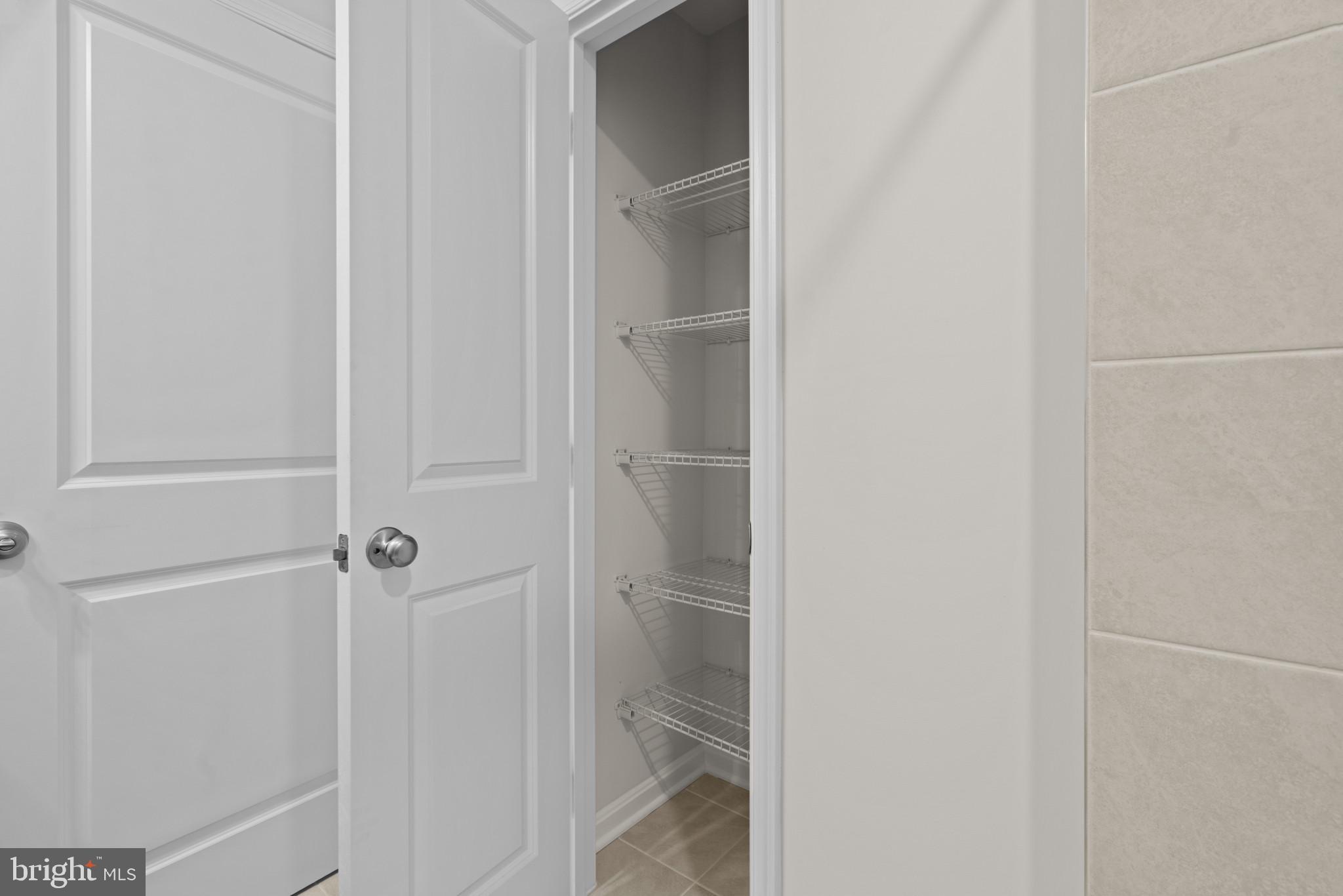 PINEGROVE - Residential