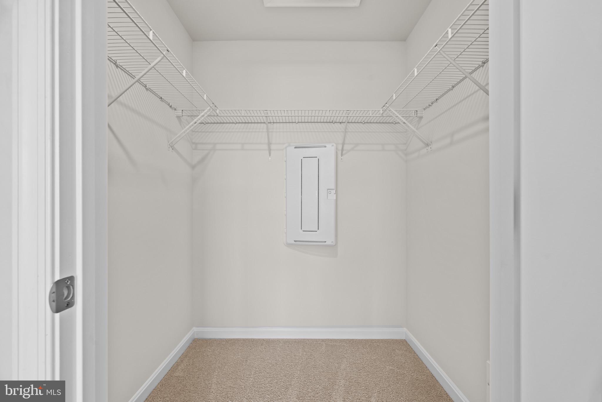 PINEGROVE - Residential