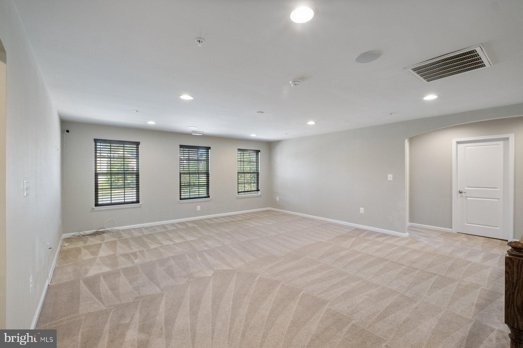 BALMORAL - Residential