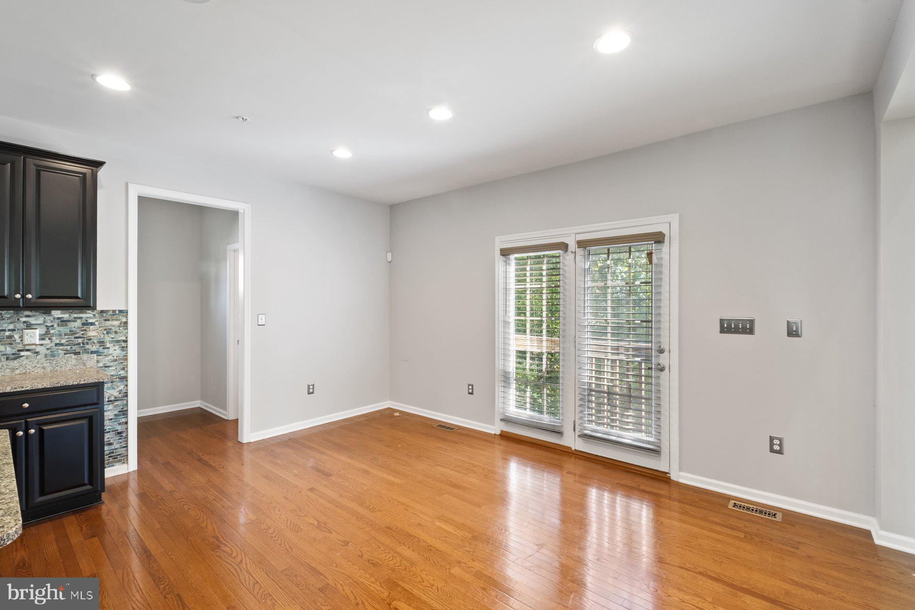 BALMORAL - Residential