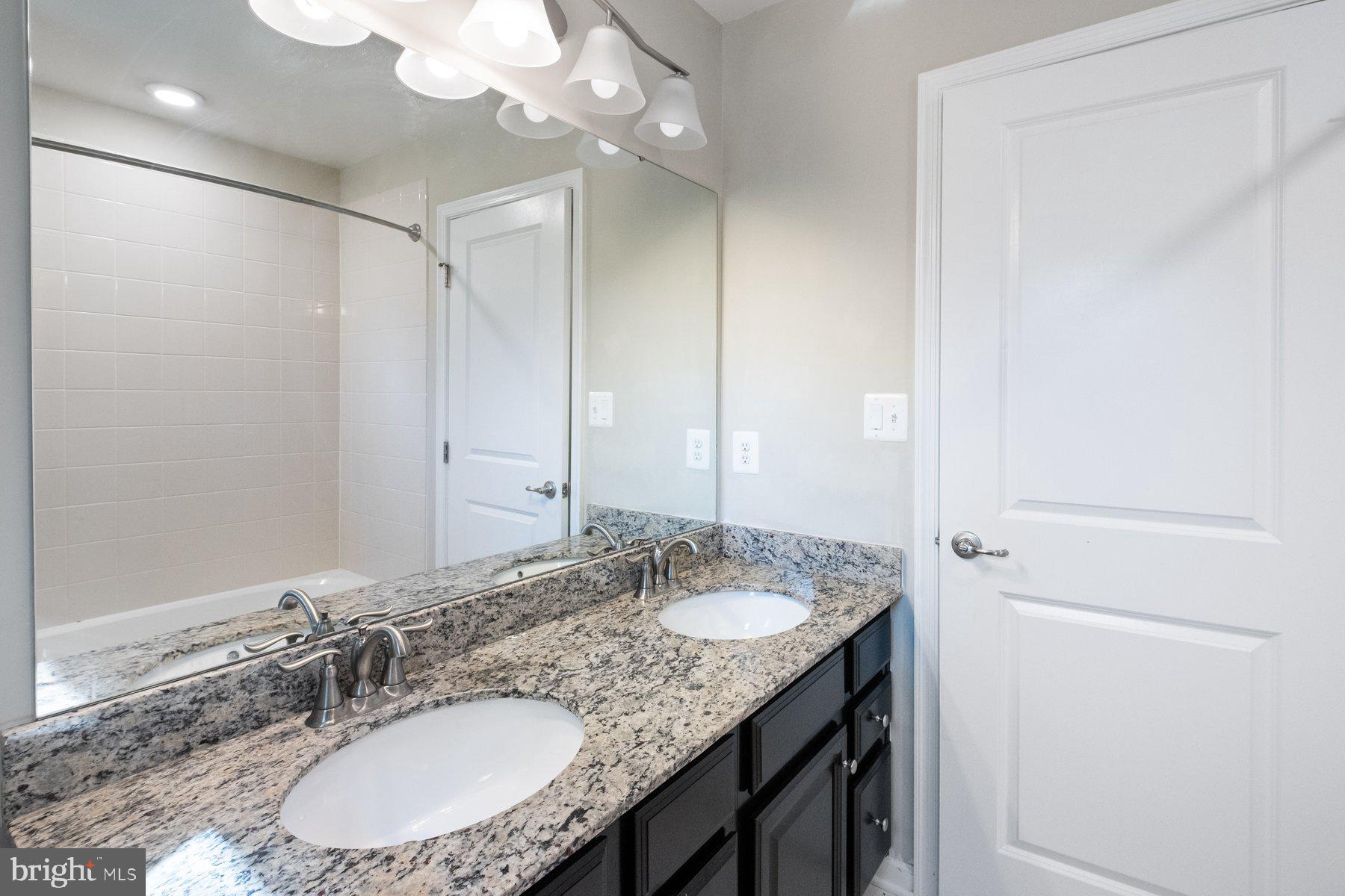 BALMORAL - Residential