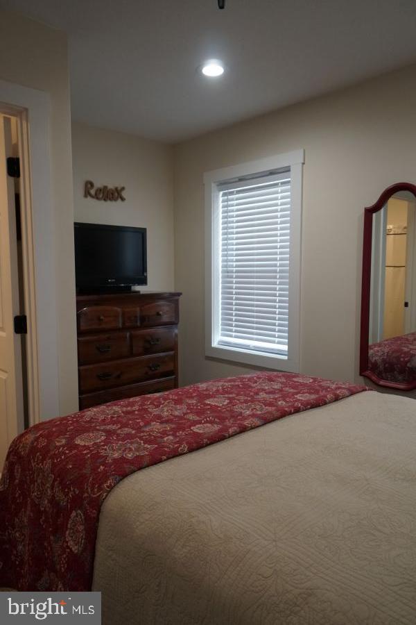 SUGAR GROVE ESTATES - Residential