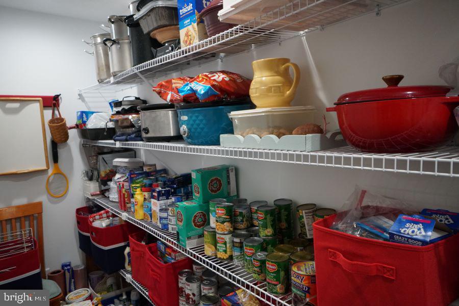 SUGAR GROVE ESTATES - Residential