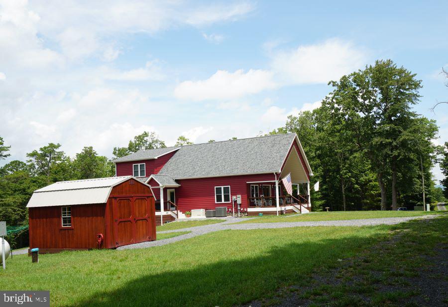 SUGAR GROVE ESTATES - Residential