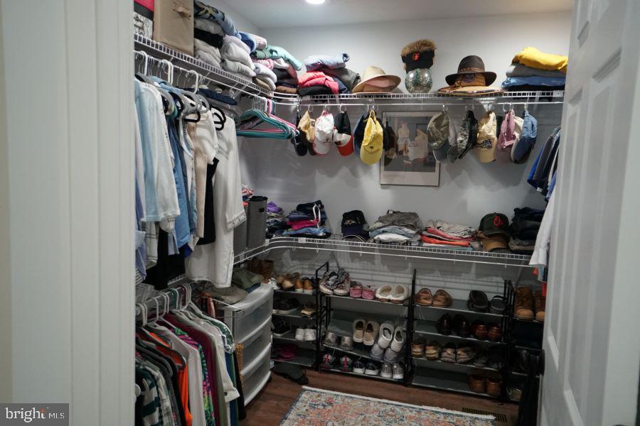 SUGAR GROVE ESTATES - Residential