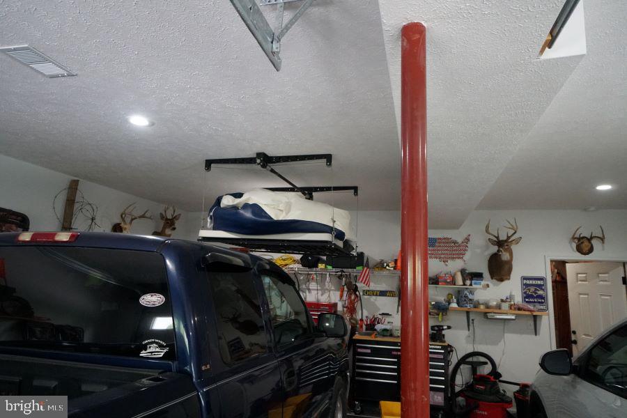 SUGAR GROVE ESTATES - Residential