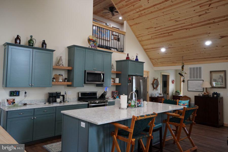 SUGAR GROVE ESTATES - Residential