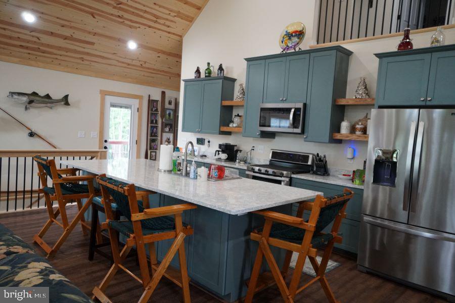 SUGAR GROVE ESTATES - Residential