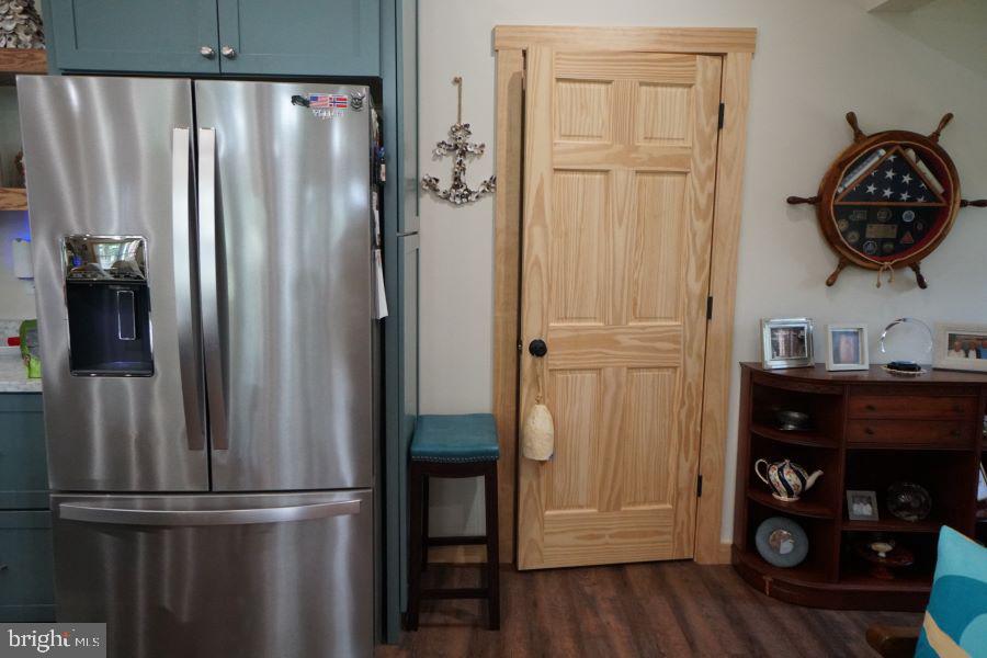 SUGAR GROVE ESTATES - Residential