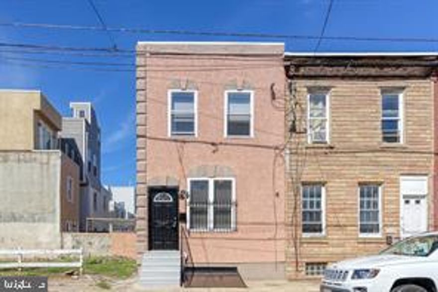 Spacious, simple and light filled house with an open floor plan. This is a good size 3 bedrooms 1.5 baths house with h/w floors throughout and a large back patio with flower beds. 1st floor - come into a large open living room, 1/2 bath, dining area to a large l-shape kitchen with plenty of granite countertop space and entrance to huge yard. 2nd floor - good size front bedroom with dual closets and 2 windows. 3 piece hall bath with window. Washer/dryer closet in hallway. Middle bedroom with closet and side window. Back bedroom with 2 windows and closet. The basement is not included in the rental. Close to 76, UPenn, Dock Street Brewery, Community Restaurant, On Point Bistro and the Sardine Bar. Pets allowed under 25lbs with owner's approval.