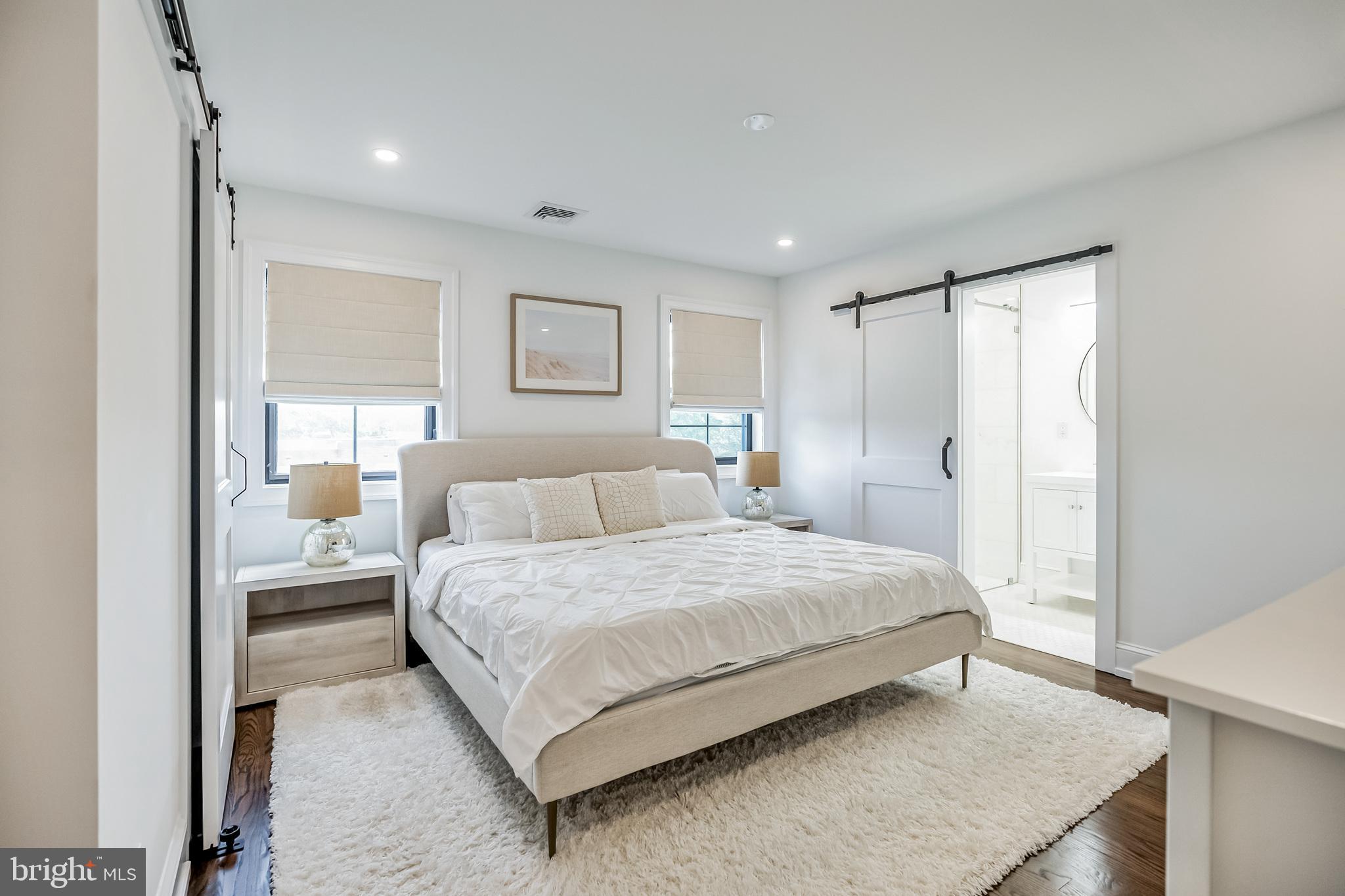 OAKMONT - Residential