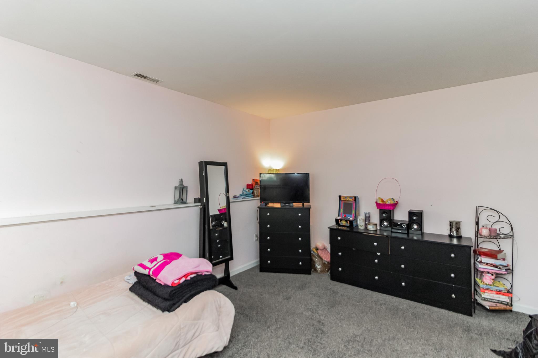 GLEN BURNIE HEIGHTS - Residential