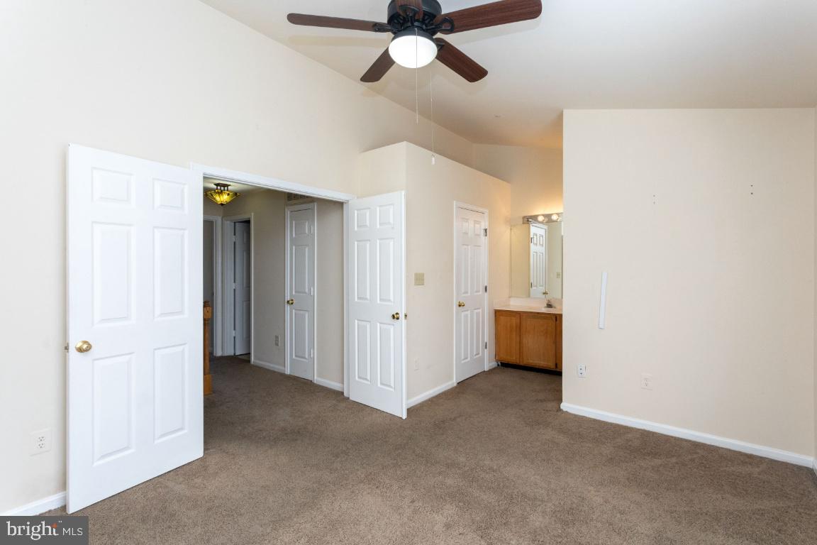 KINGS COUNCIL CONDO - Residential