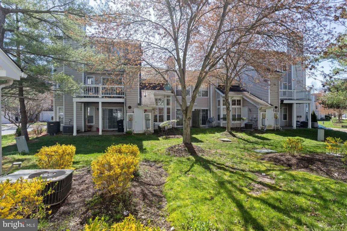 KINGS COUNCIL CONDO - Residential