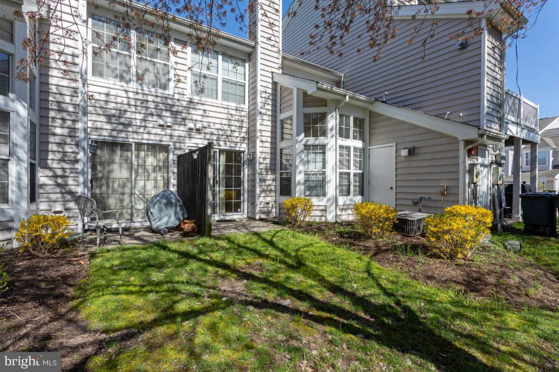 KINGS COUNCIL CONDO - Residential