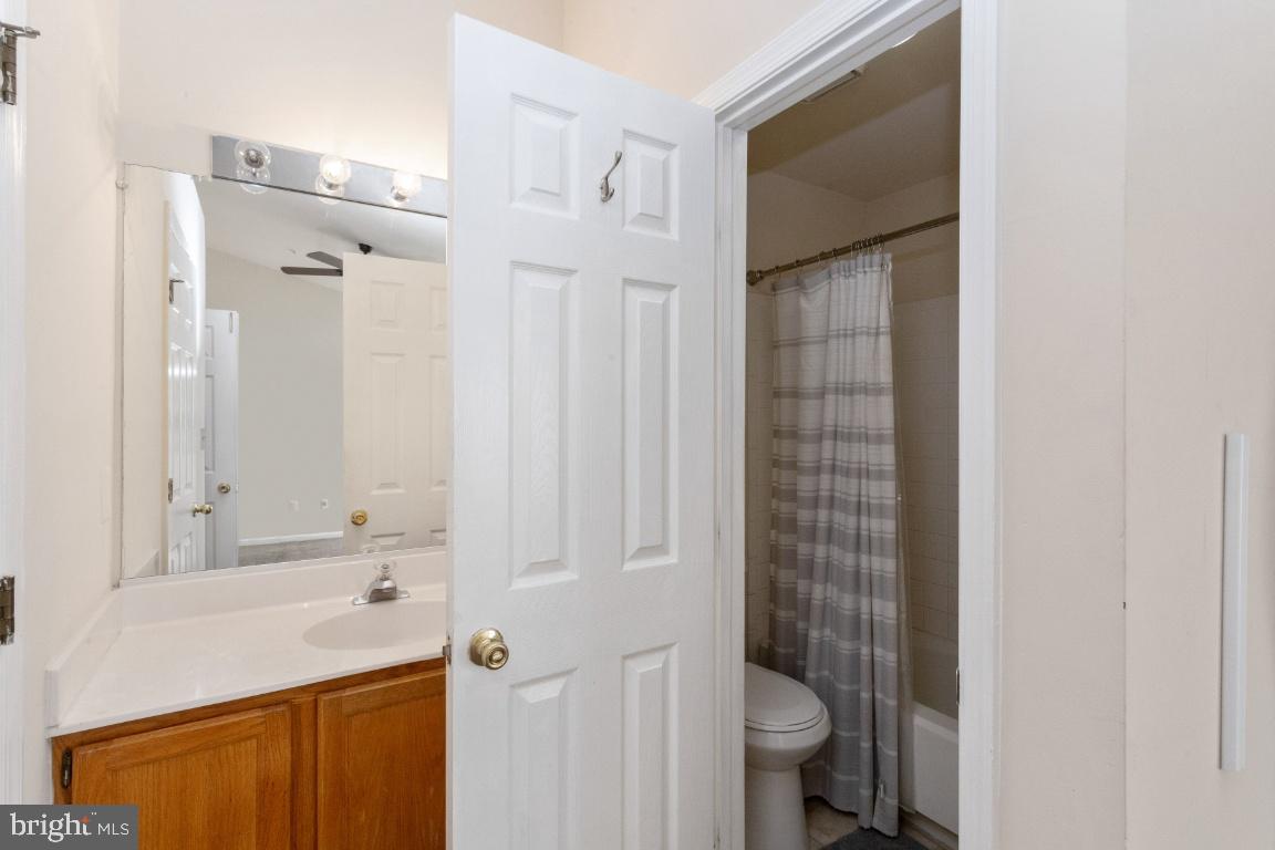 KINGS COUNCIL CONDO - Residential